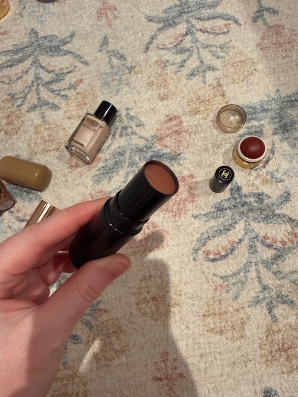 Chanel, Rhode, Gucci, Charlotte Tilbury, Saie and more makeup bundle - Picture 12 of 12